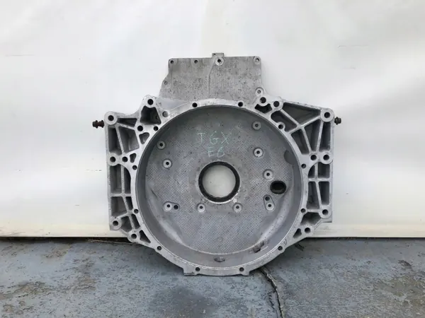 MAN TGX/TGS Koppelingshuis OEM 51014013297N image 2