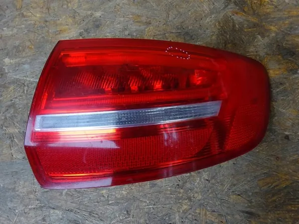 AUDI A3 8P 8P4 Luz Trasera LED Derecha 8P4945096E image 4