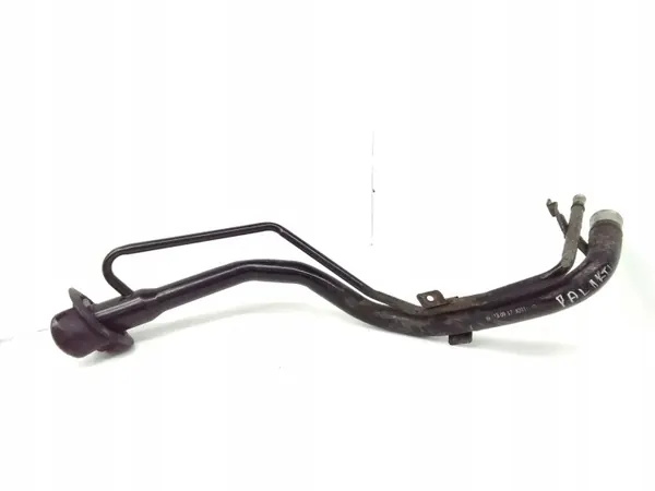 Cuello de Llenado OEM JUR210759 para Mitsubishi Outlander image 3