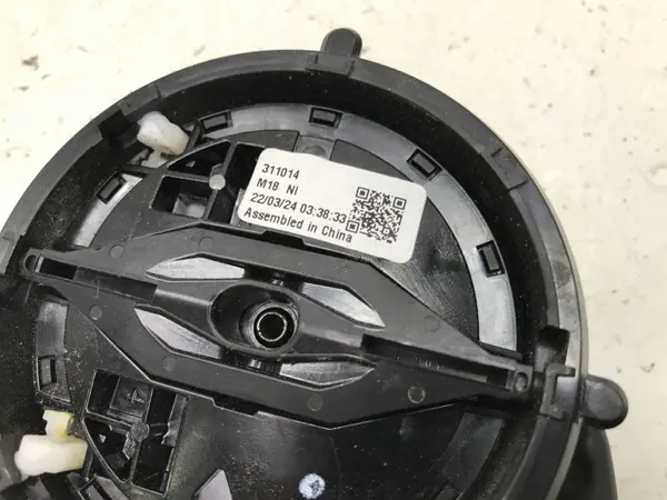 BYD SEAL 2024-25 Rechter Spiegelmotor OEM 311014 KULA2 image 6