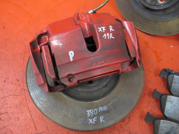 OEM Jarrujousisetti Jaguar XF XFR X250 R 5.0 V8:lle image 7