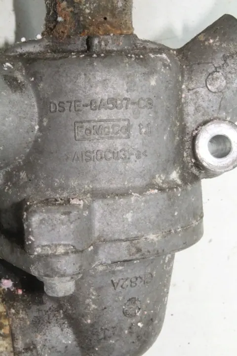 Ford OE DS7E8A587CB Thermostatgehäuse für C-MAX MK2 image 5
