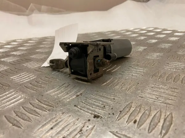 Motor de ajuste de banco Mercedes-Benz GL X166 - Usado image 8