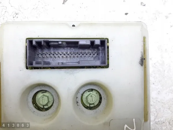Ecrã de visualização Opel Zafira A OEM 24435537 image 4