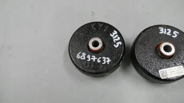 BMW F40 achterbalk trillingsdemper OEM 6897637 image 4
