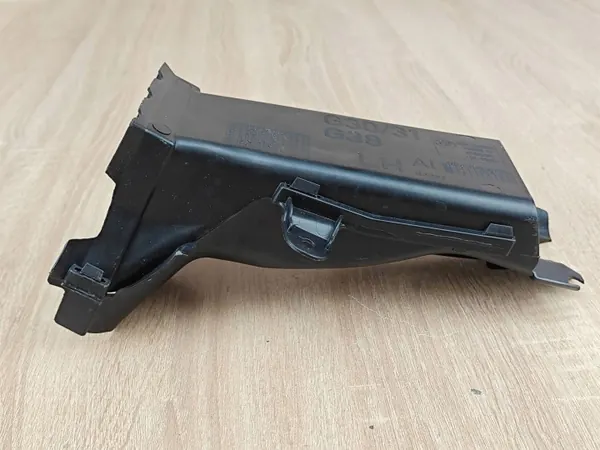 Conduto de ar do travão esquerdo OEM 7383851 BMW G30 G31 image 3