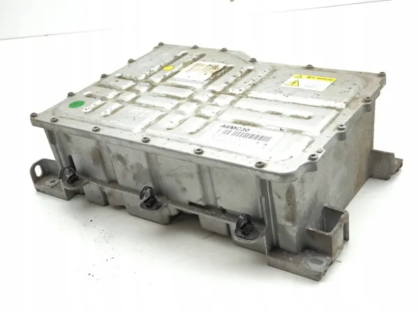 Spanningsomvormer Peugeot 3008 II 2022 OEM 9843767880 image 5