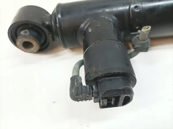 Hinterer DCC-Aktiver Stoßdämpfer OEM 20UC1521 image 5