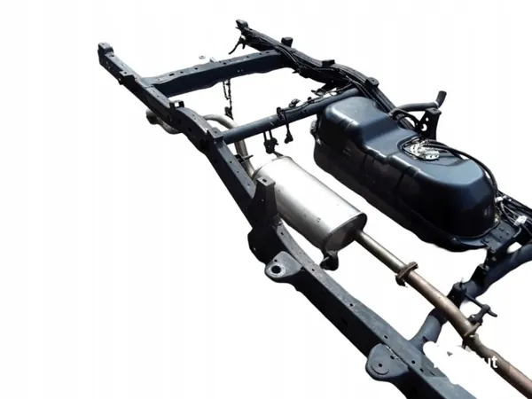 Bastidor Mitsubishi L200 5000B171 - Pieza OEM Usada image 3