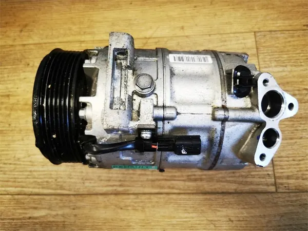 Compressore aria condizionata RENAULT TRAFIC IV 2.0 DCI image 2