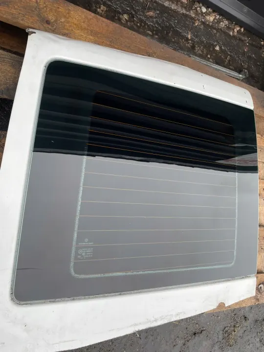 Vidro traseiro esquerdo corrediço aquecido OEM E9 43R-000016 image 3
