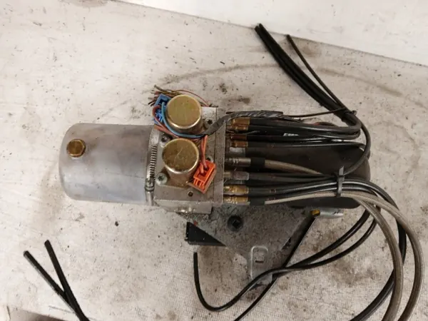 Bomba de teto OEM E84871789 para Renault Megane II image 3