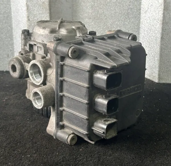 Modulateur EBS Essieu Avant DAF XF 106 2047120 image 2