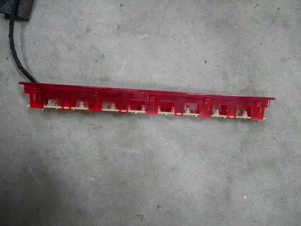 MERCEDES W219 CLS Derde Remlicht 2198200156 image 3