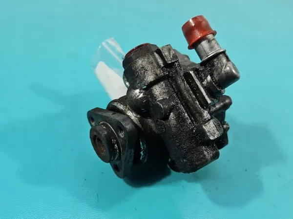Pompe de direction OEM 4F0145156A pour Audi A6 C6 image 2