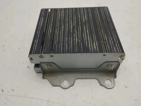 Gebrauchter Chrysler Verstärker OEM 05026408AB 3.6L 2011 image 4