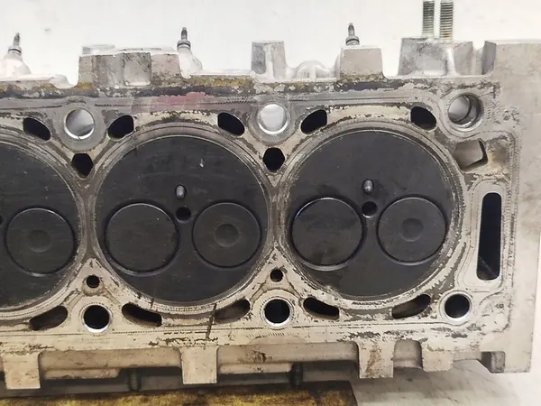 Motorblok Citroen Peugeot 2.0 HDI 8v image 9