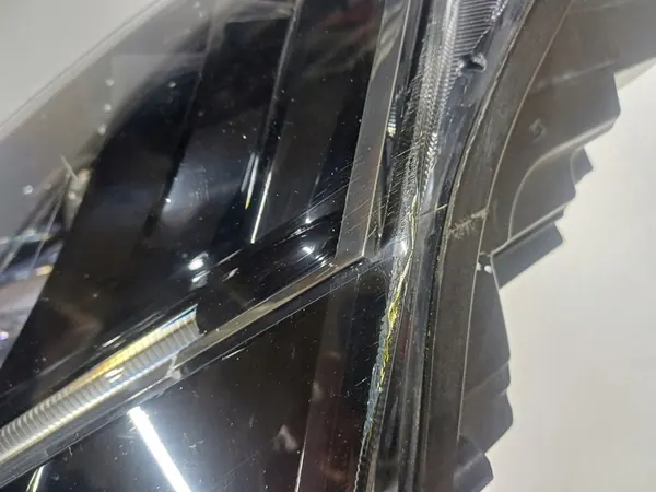 Linker Scheinwerfer SKODA SUPERB III image 9