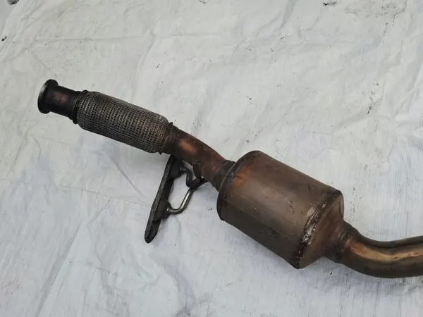 Catalyseur DPF SEAT 5Q0131701BG pour Leon III 2.0 TDI image 4