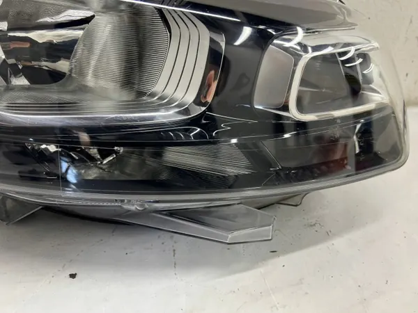Phare avant droit OEM 9808567680 pour Opel Vivaro C image 4