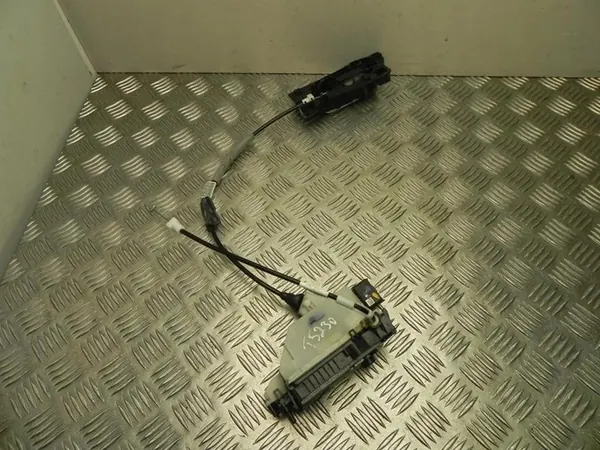 Fram Höger Dörrlås Peugeot 208 image 2