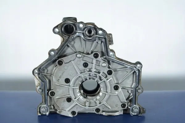 Land Rover Öljypumppu OEM 6H4Q-6600-DB Range Rover Sportille image 3