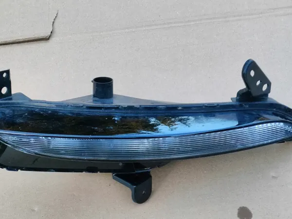Intermitente izquierdo delantero OEM 261354958R Renault Megane 4 image 2