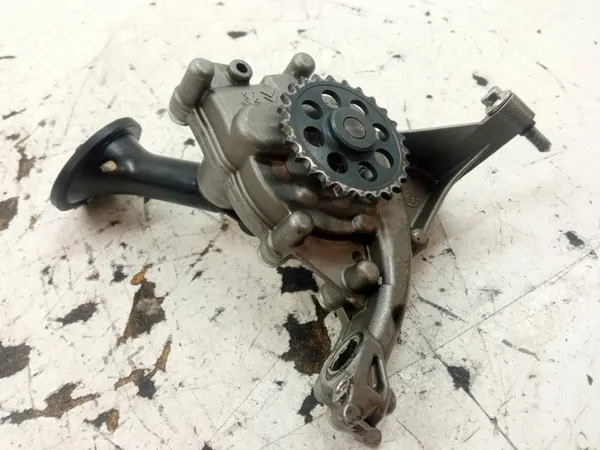 Pompe à huile OEM 9808231280 pour Peugeot 208 I 1.2 VTI image 3