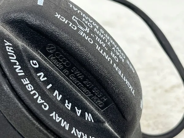 OEM 5WA201553H Polttoainekorkki Audille Q5 SQ5 Q3 image 5