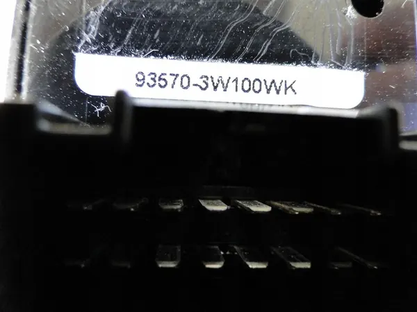 RAAM PANEL KIA SPORTAGE 2013 93570-3W100WK image 5