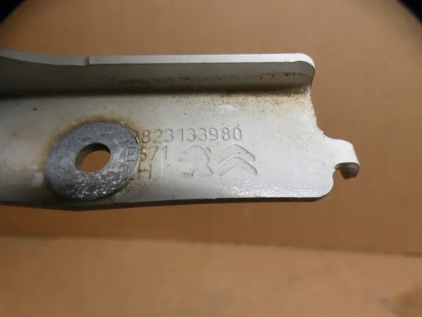 Charnière de Capot OEM 9823131780 pour Toyota Proace II image 10