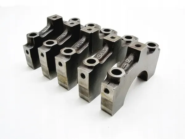 Suportes de virabrequim 4.2 V8 Audi A8 D3 Spyker C8 OEM 077D image 1