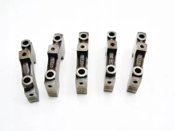 Suportes de virabrequim 4.2 V8 Audi A8 D3 Spyker C8 OEM 077D image 4