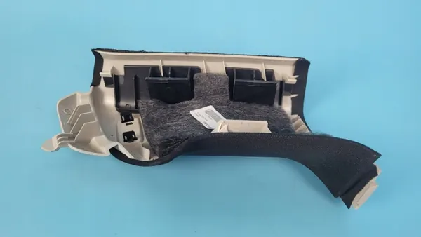 Couvre-pilier C Mercedes EQE 350+ OEM A2956905600 image 10