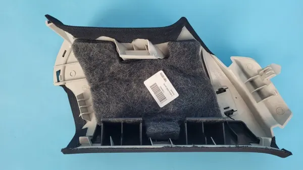 Couvre-pilier C Mercedes EQE 350+ OEM A2956905600 image 8