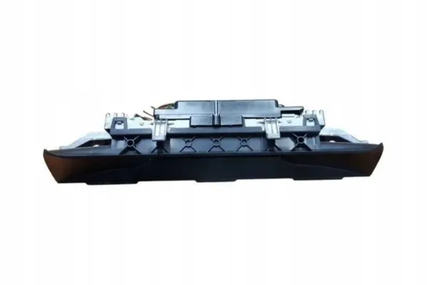 BMW 5 F10 Navigointinäyttö OEM 990001045 image 5