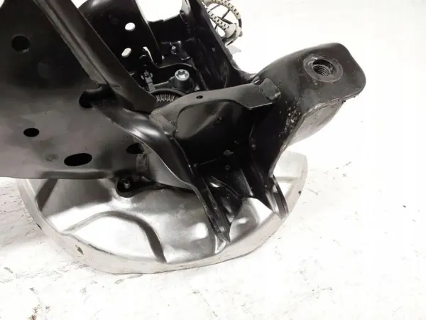Pivot Gauche Arrière OEM 6894210 pour BMW X1/X2 image 10
