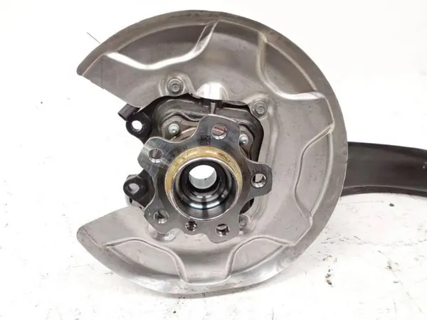 Pivot Gauche Arrière OEM 6894210 pour BMW X1/X2 image 4