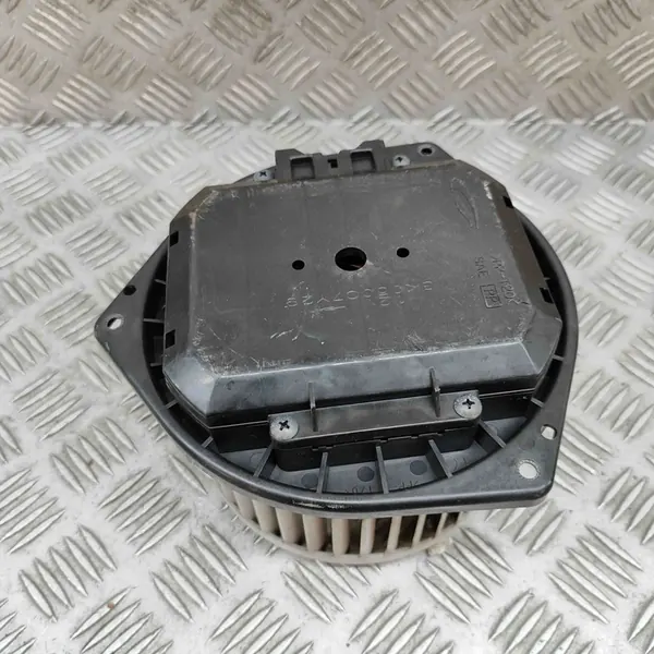 Nissan 350Z 2007 Motor de aquecimento / Ventoinha image 4