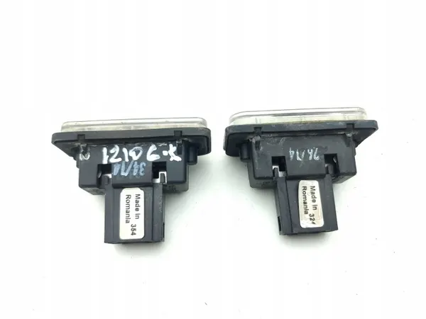 Tesla Model S 2015 Kennzeichenleuchten-Set OEM AMD199504 image 4