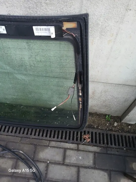 Luna Trasera OEM SZYBA TYLNA MERCEDES W203 C-KLASSE image 5