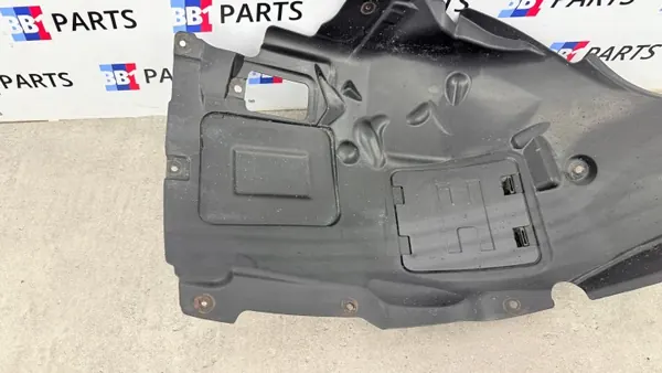 BMW F30/F31 Etu oikea pyöränkaari OEM BB1 7260726 image 4