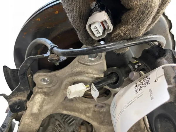 Manga de roda traseira Lexus NX OEM UTO72399 image 6