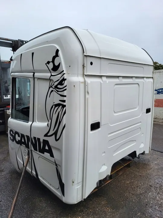 Scania R Highline Cabineframe Kwart Dak Zijde Deur image 4