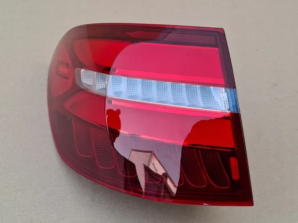 Linker Achter LED Lamp Mercedes GLC W253 A2539067300 image 4