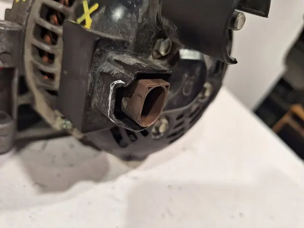 Vaihtovirtageneraattori Fiat Doblo II 1.3 MJET image 7