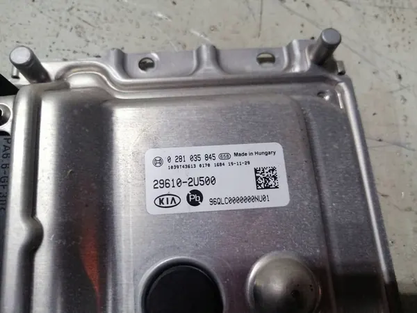 KIA Sportage 2019 Unité de contrôle Adblue OEM 296102U500 image 1