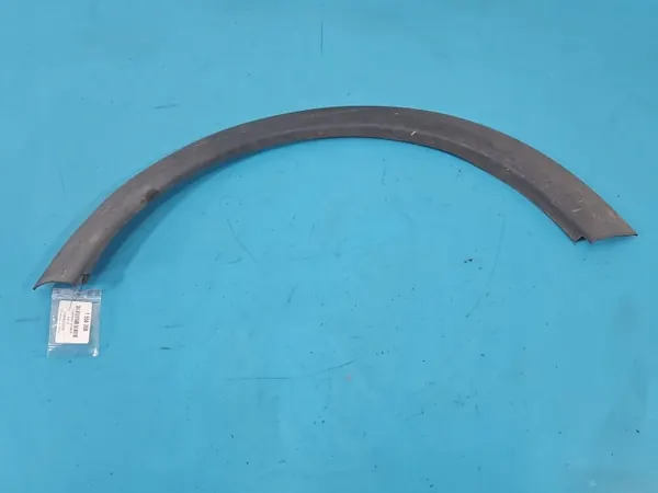 Gebrauchter Volvo C30 Heck rechts Schmutzfänger OEM 30744045 image 2