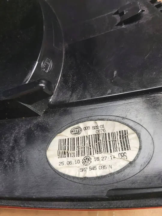 Luz trasera izquierda VW Golf VI 09- 5K0945095N image 3