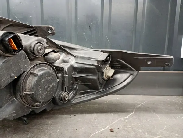 Reflector derecho HYUNDAI I20 image 5